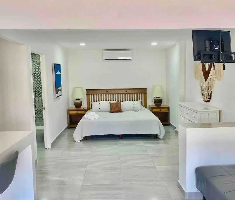 5Th Av Studio Close To The Beach Ado Ferry & Mall Πλάγια Ντελ Κάρμεν 0*,